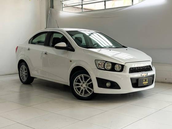 CHEVROLET SONIC 1.6 LTZ SEDAN 16V FLEX 4P AUTOMÁTICO CHEVROLET SONIC 1.6 LTZ SEDAN 16V FLEX 4P AUTOMÁTICO